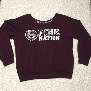 Off shoulders sweater